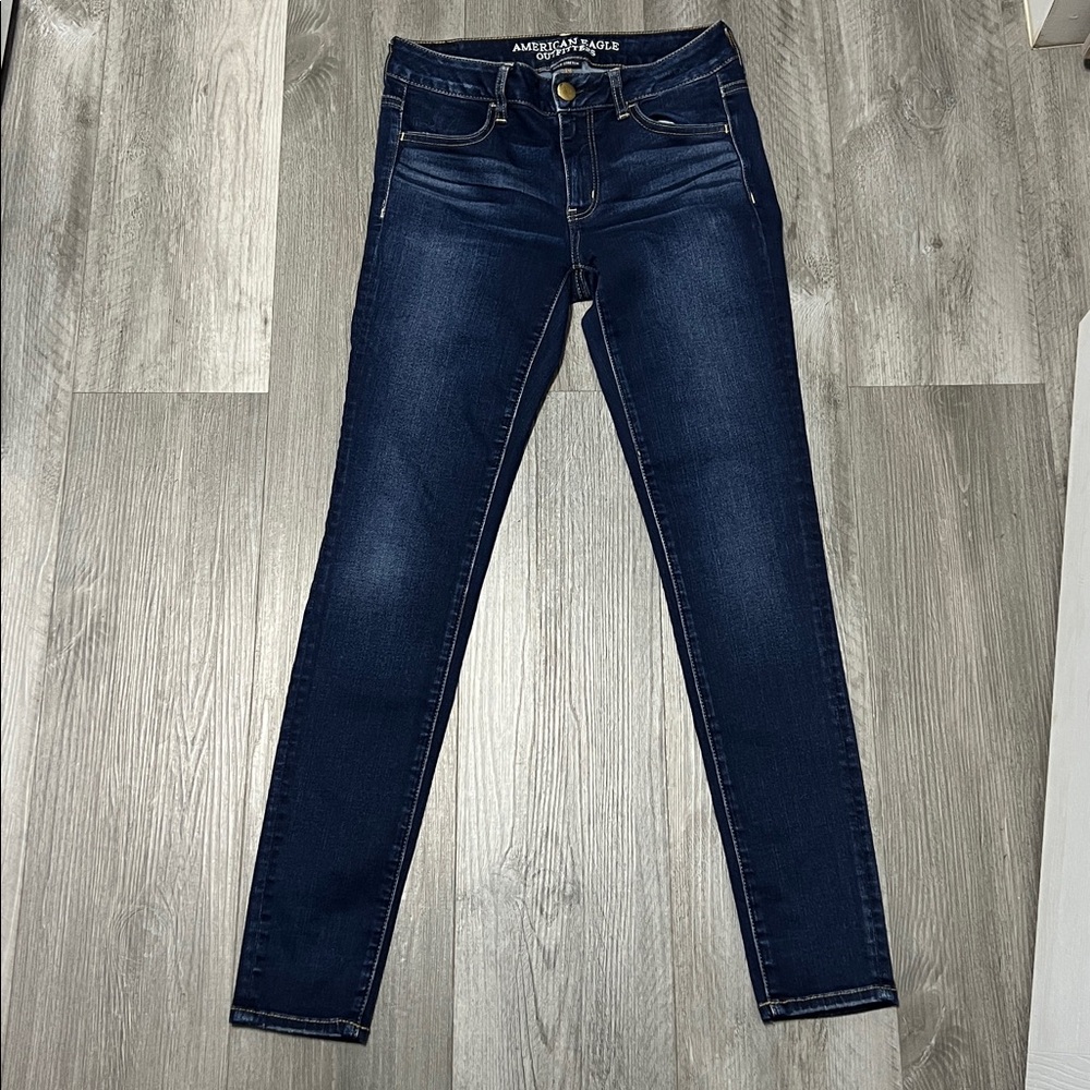 American Eagle Women's mid-rise Jeggings / blue/ size 4 / NWOT